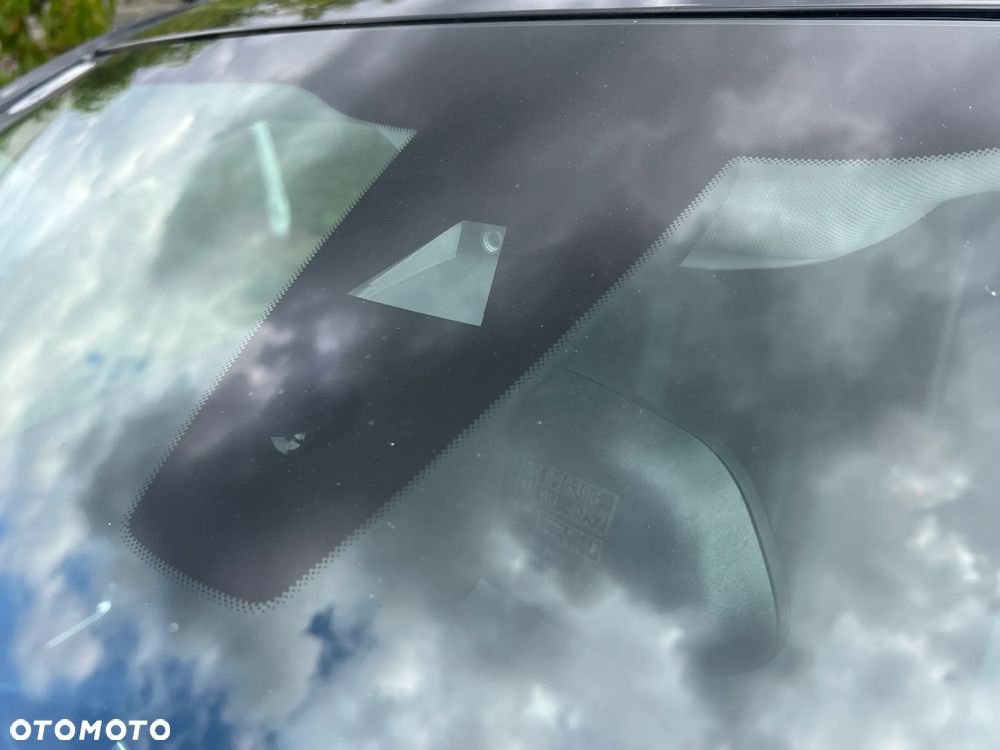 Peugeot 2008 136 Allure - 32