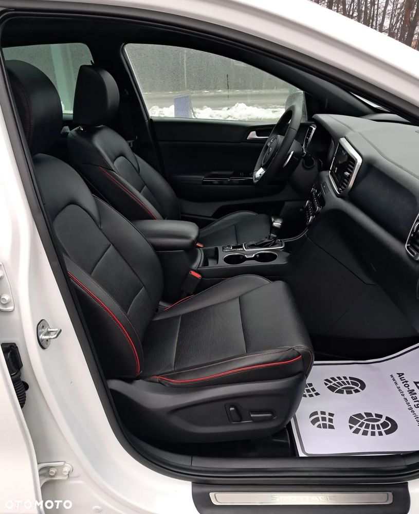 Kia Sportage 2,0 CRDI AWD GT Line - 10