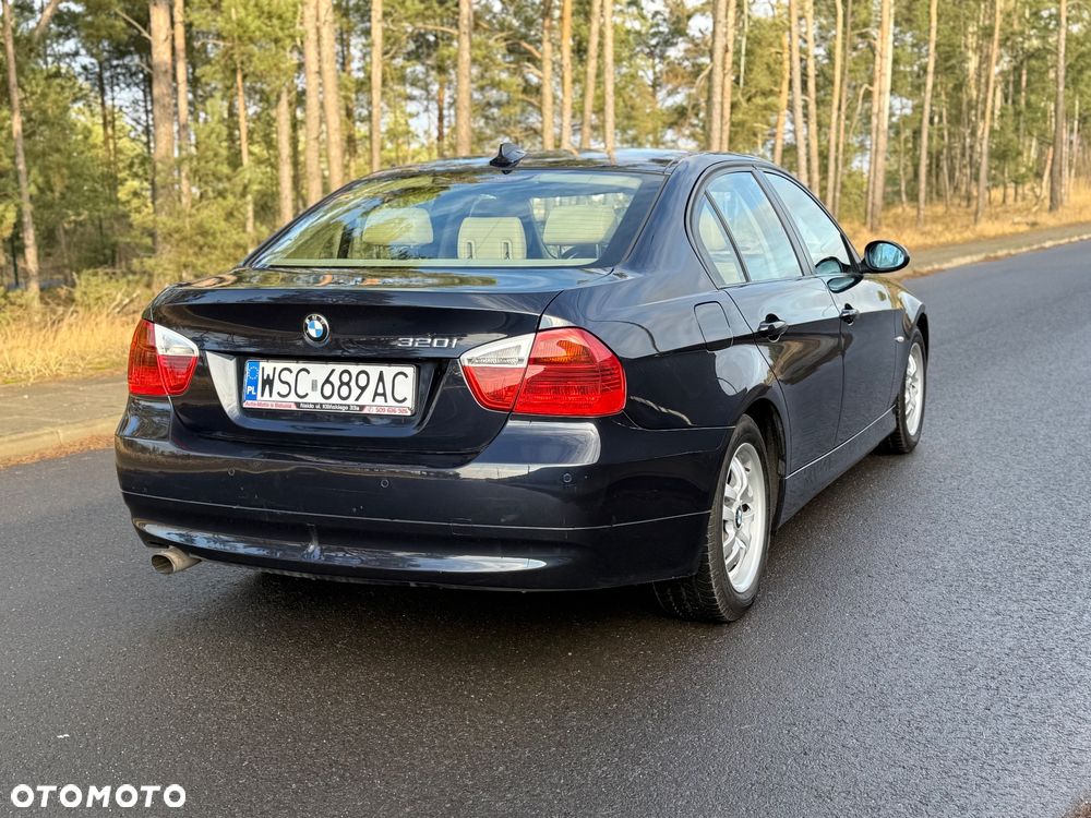 BMW Seria 3 - 14