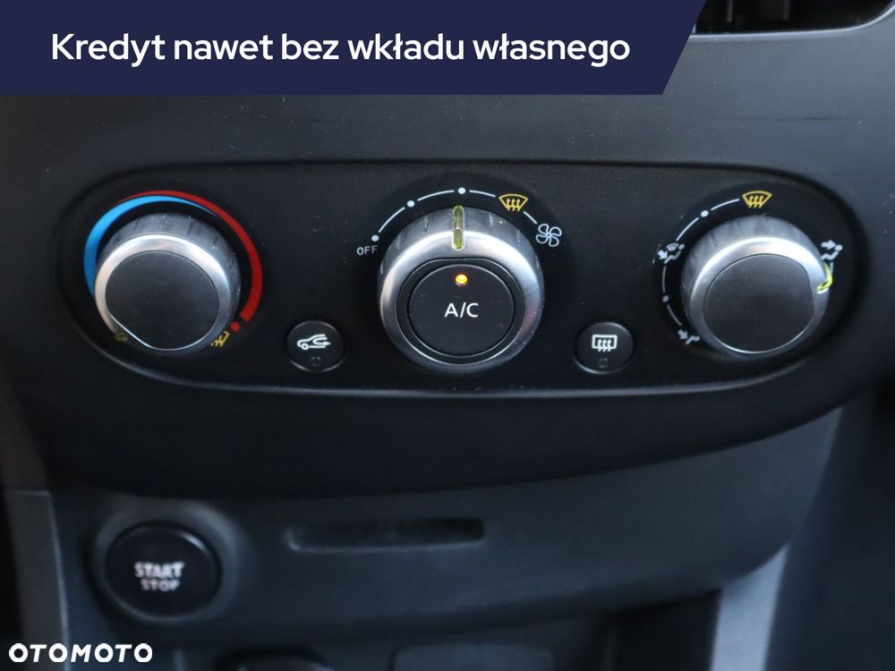 Renault Clio - 15