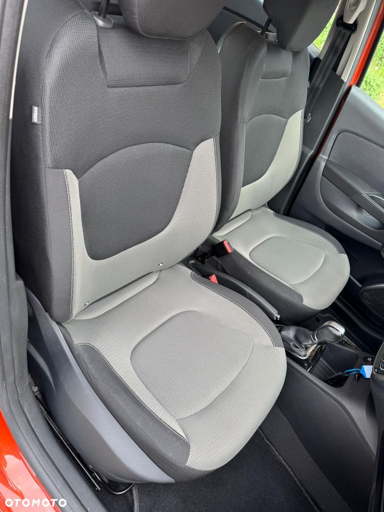 Renault Captur ENERGY TCe 120 EDC Experience - 14