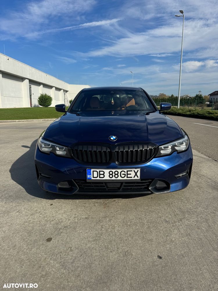 BMW Seria 3 318d Aut. Edition M Sport Shadow - 10