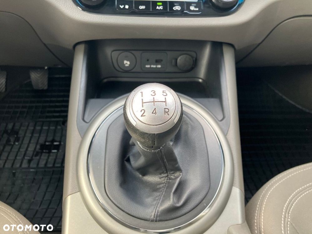 Kia Sportage 2.0 CVVT 4WD Spirit - 17