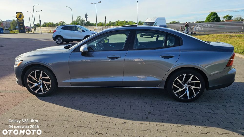 Volvo S60 T5 Momentum Pro - 9