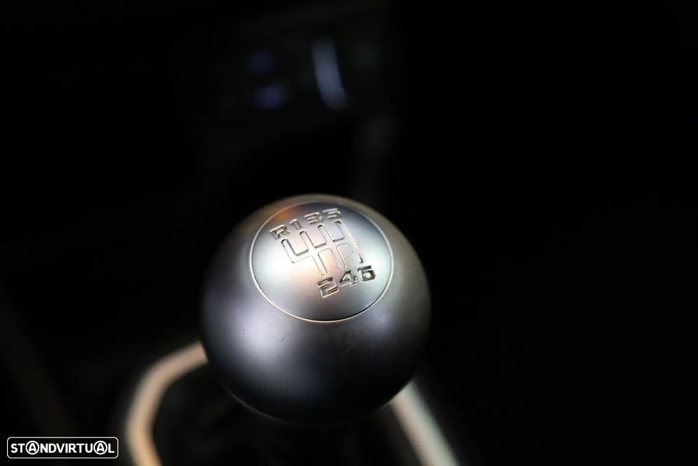 Jeep Renegade 1.0 T Sport - 31