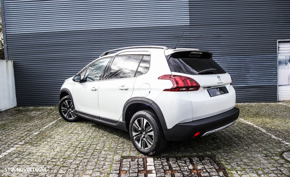 Peugeot 2008 1.5 BlueHDi Allure - 9