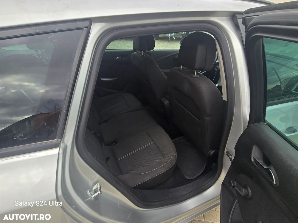 Opel Astra 1.7 CDTI ECOTEC 150 Edition - 12