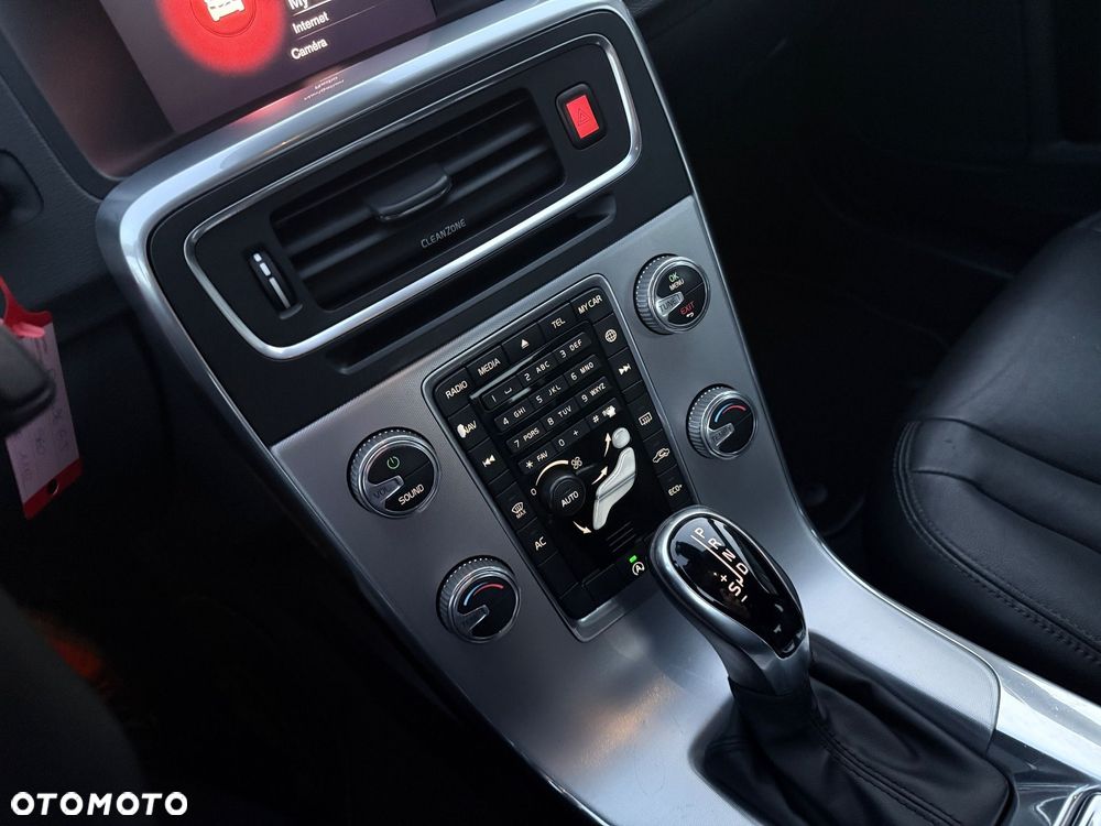 Volvo S60 D2 Drive-E Dynamic Edition (Momentum) - 30