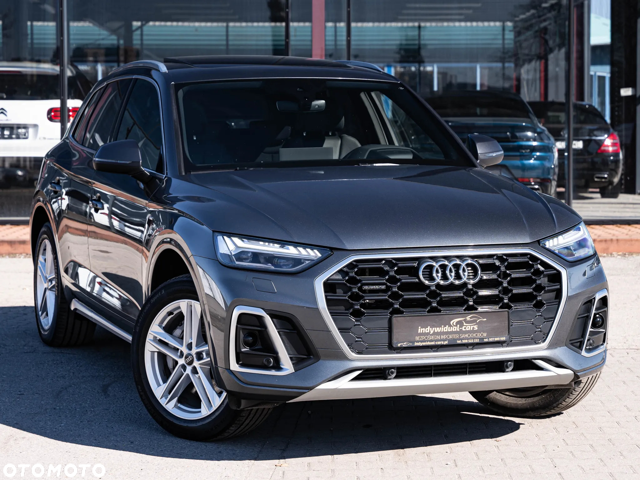 Audi Q5 50 TFSI e Quattro S tronic - 4
