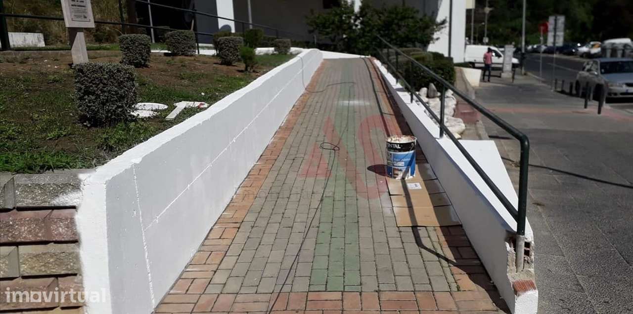 Terreno para construção com 557 m2 em Cacém, Sintra - Grande imagem: 4/5