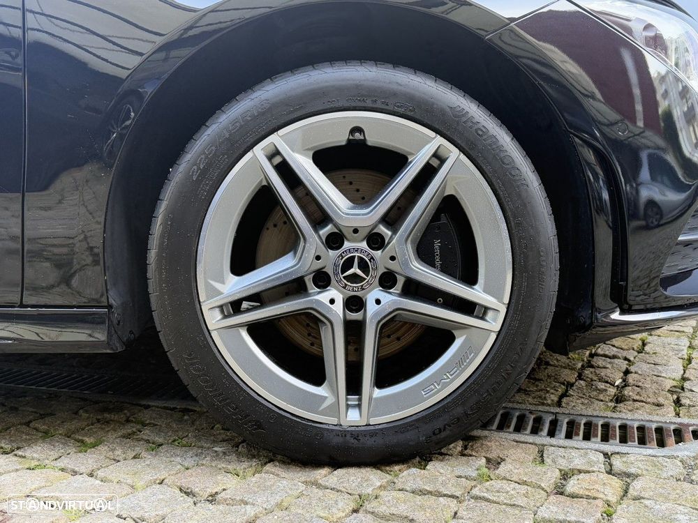 Mercedes-Benz CLA 250 e Shooting Brake AMG Line - 4