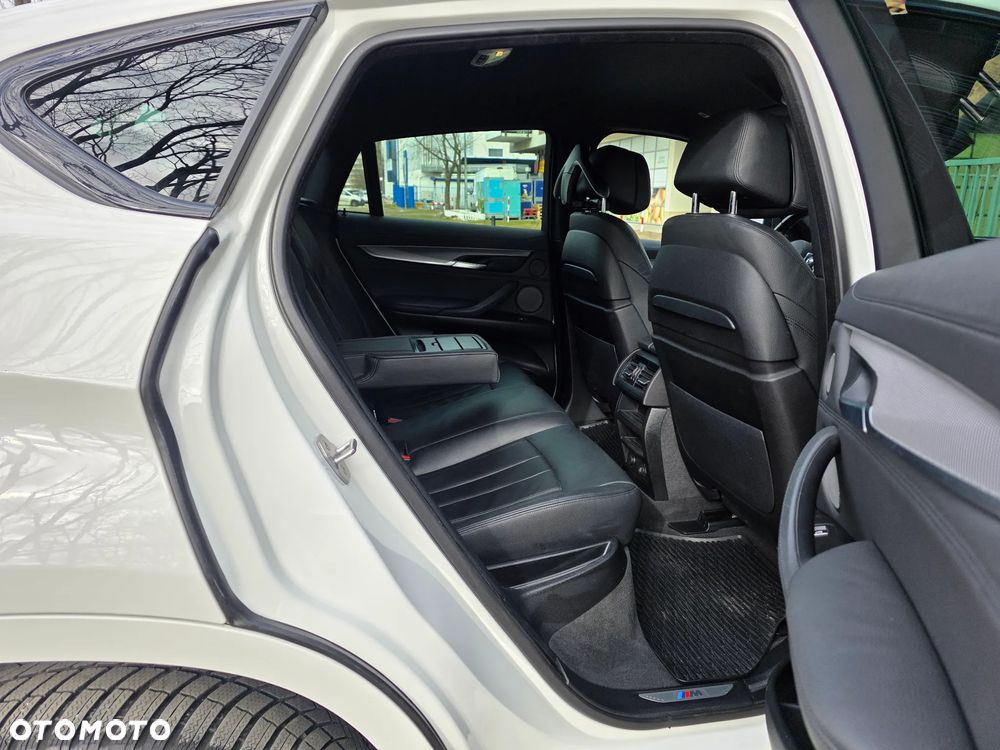 BMW X6 xDrive40d - 33