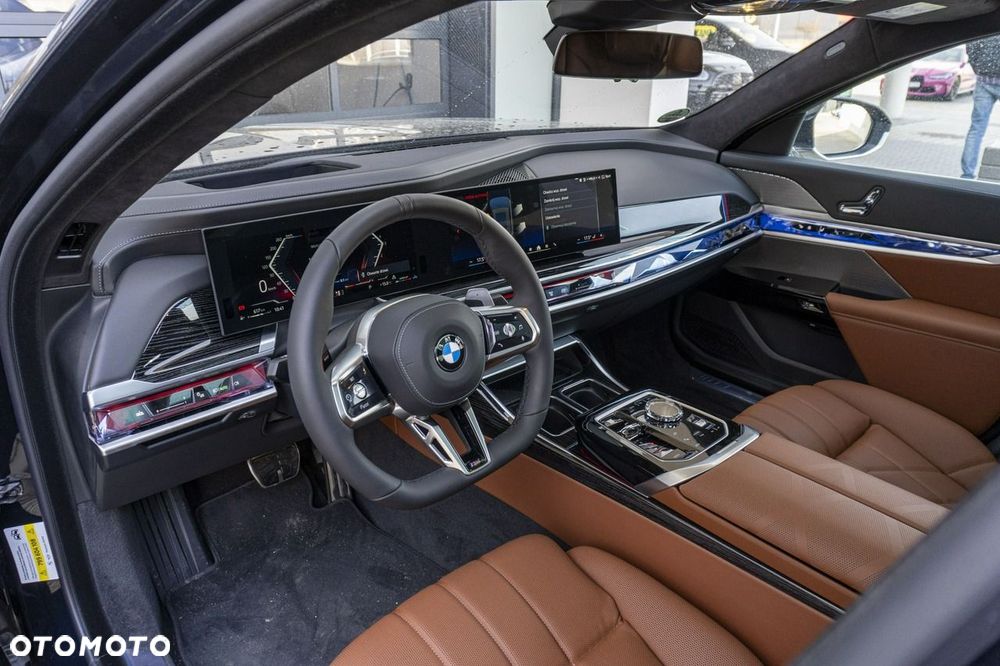BMW Seria 7 740d xDrive - 11
