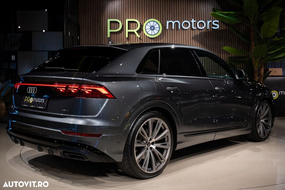 Audi Q8 - 14