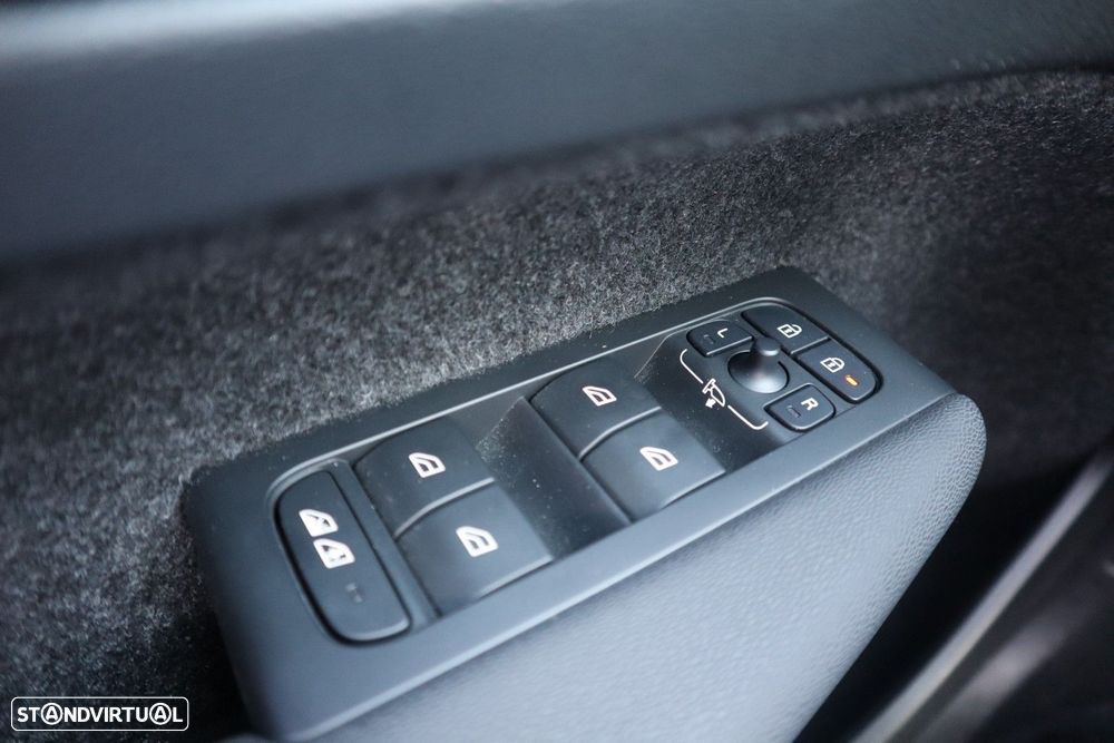 Volvo XC 40 1.5 T4 PHEV Inscription Expression - 27