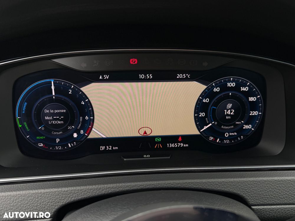 Volkswagen Golf 1.4 GTE Plug-In-Hybrid DSG - 20