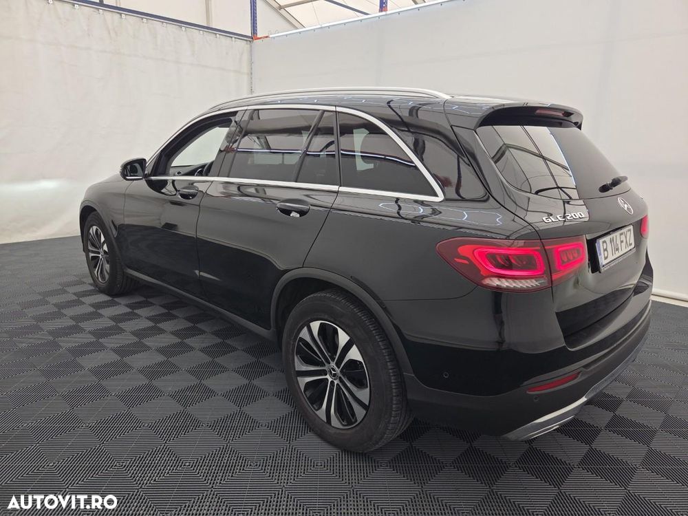 MERCEDES-BENZ GLC 2022 — imagine 3