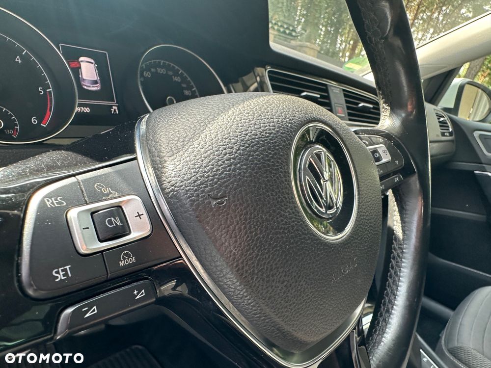 Volkswagen Golf 2.0 TDI SCR Life - 26