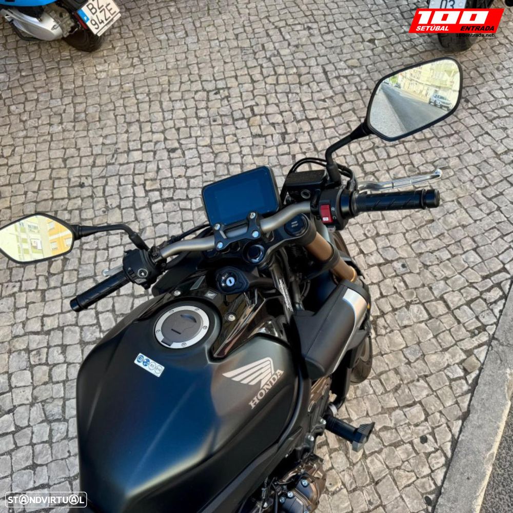 Honda CB 650 RA - 17