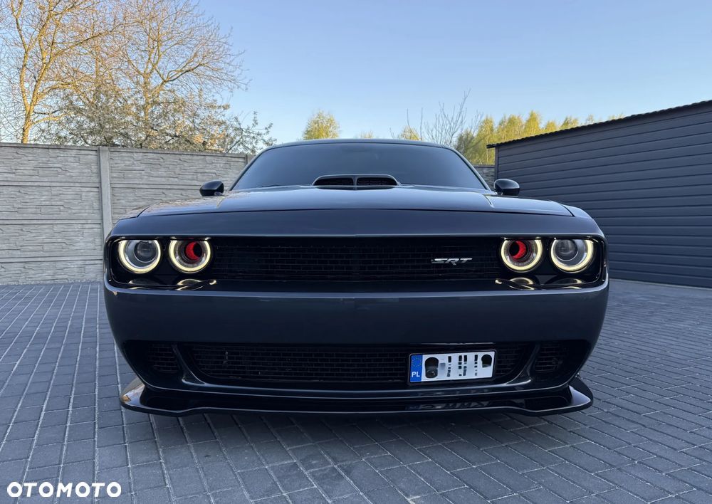 Dodge Challenger - 5