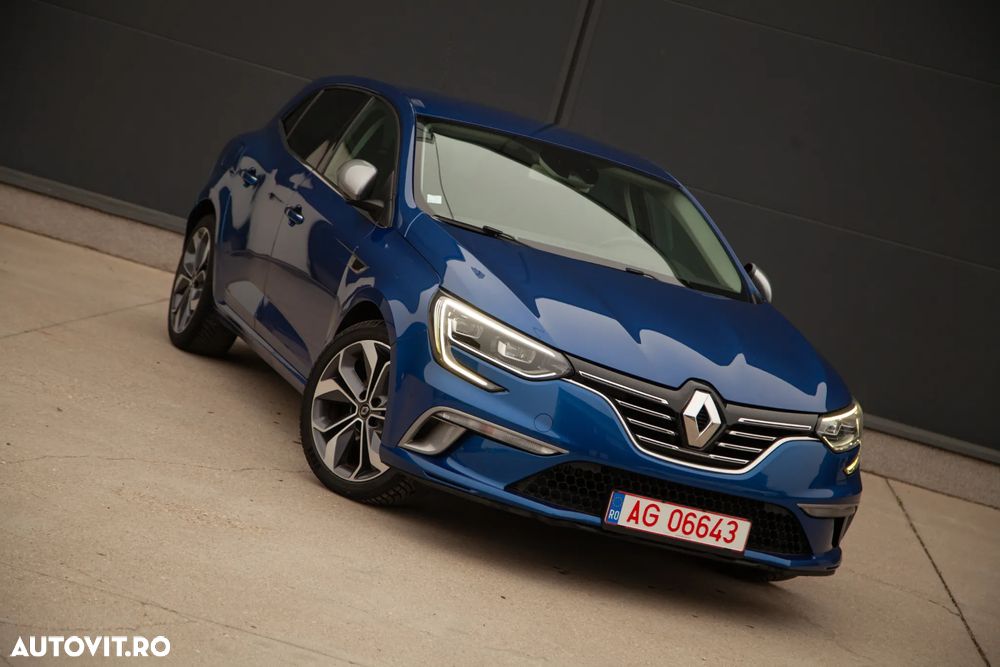 Renault Megane TCe 140 GPF R.S. LINE - 3