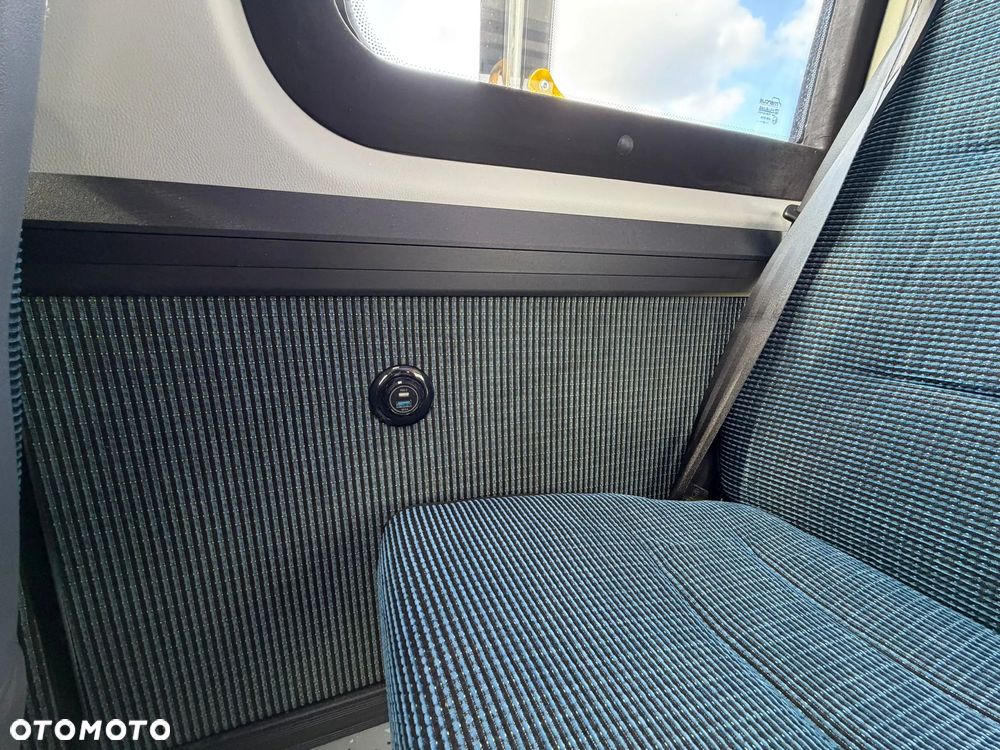 Mercedes-Benz Sprinter CITY - 34