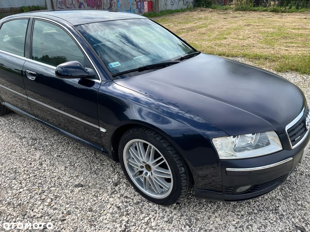 Audi A8 - 12