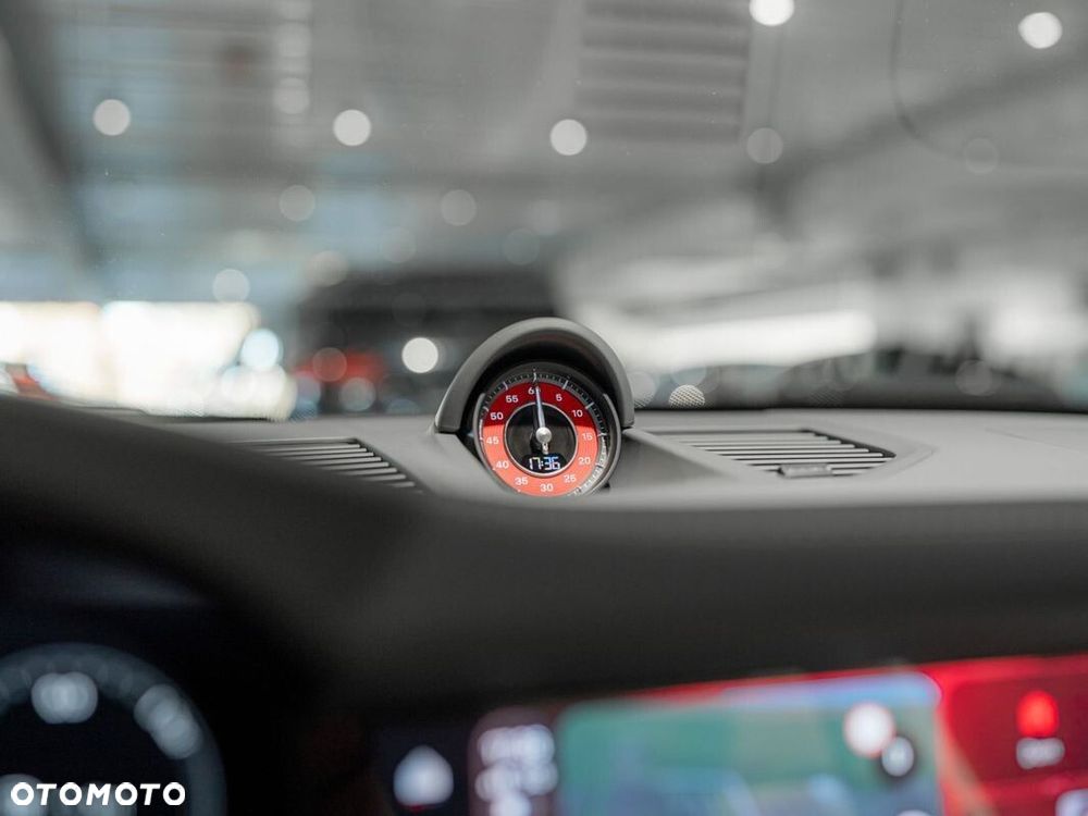 Porsche 911 Turbo - 25