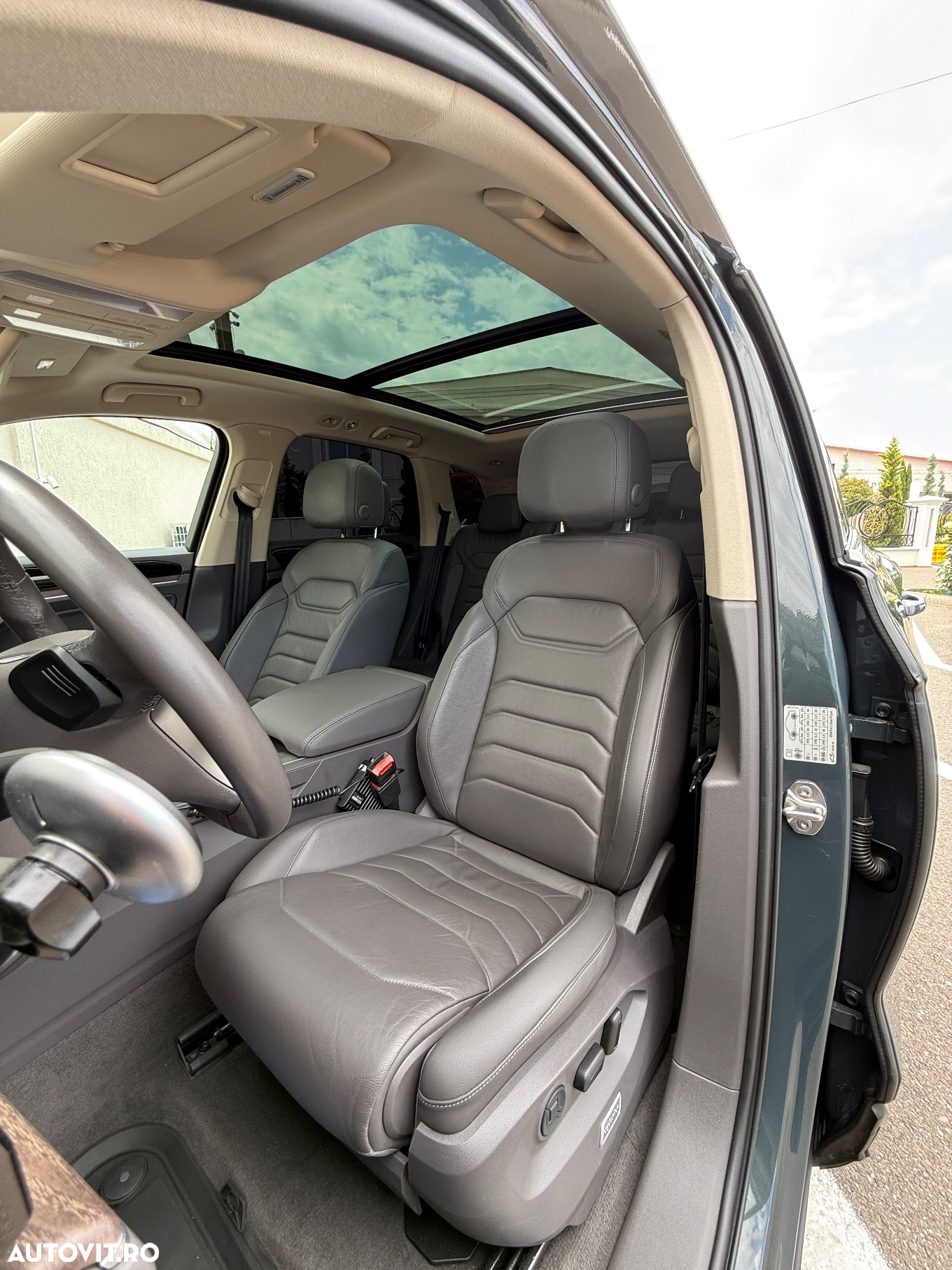 Volkswagen Touareg 3.0 V6 TDI 4Motion DPF Automatik Elegance - 7