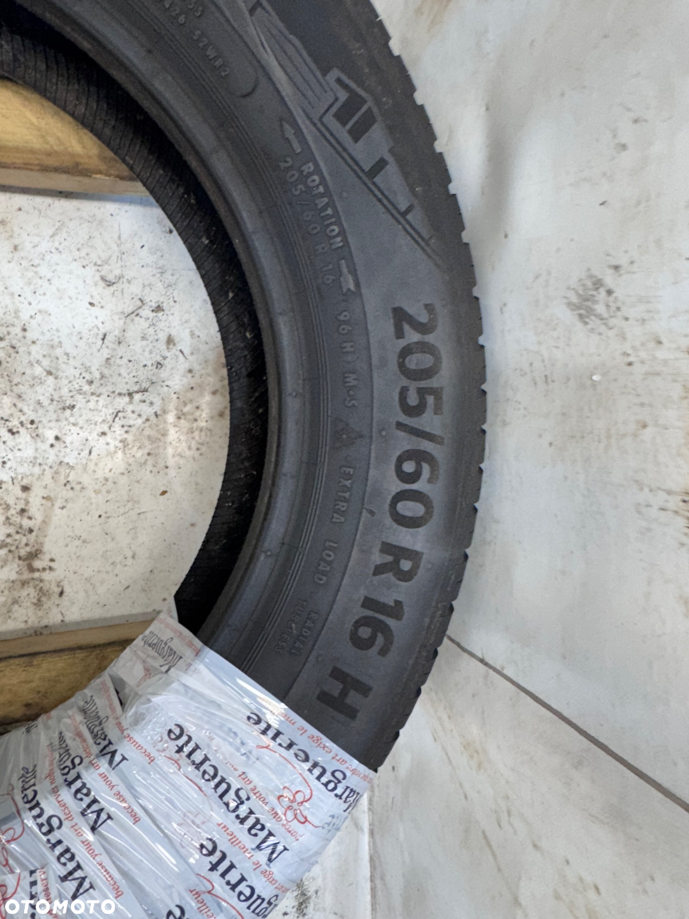 G-2932 205/60R16 96H XL Continental AllSeasonContact - 4