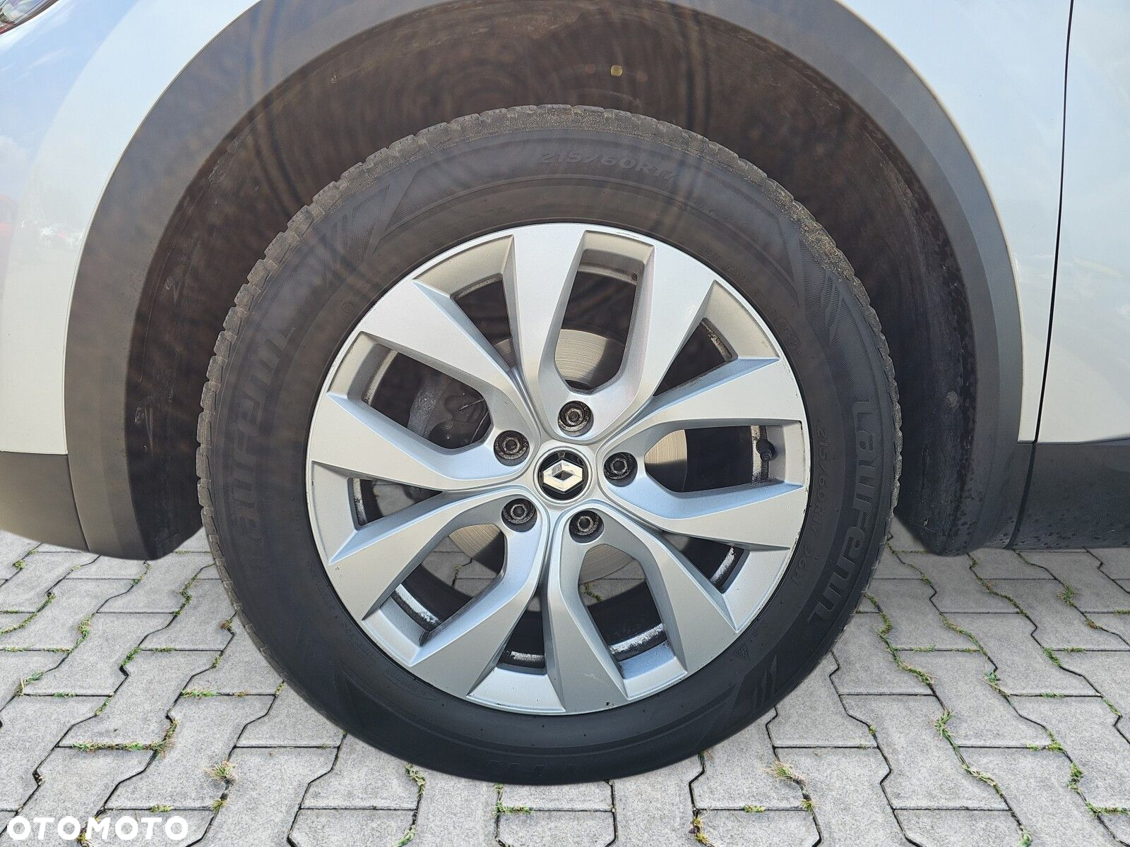 Renault Captur - 9