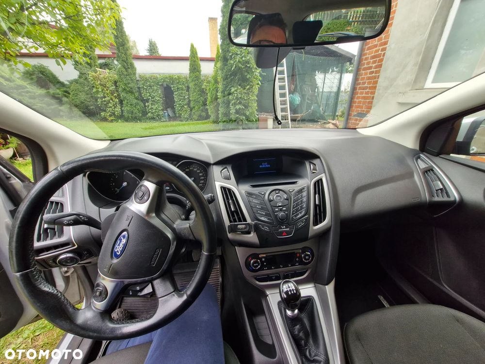 Ford Focus 1.6 TDCi Ambiente Start - 10