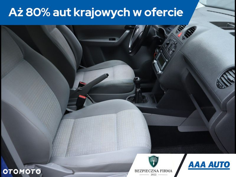 Volkswagen Caddy - 10