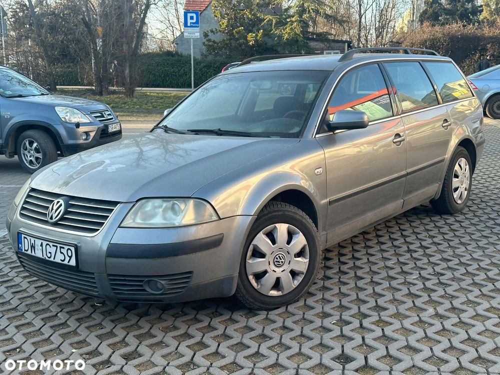 Volkswagen Passat 1.9 TDI Basis - 2