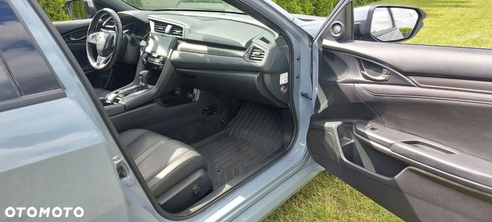 Honda Civic 1.5 i-VTEC Turbo CVT Prestige - 17