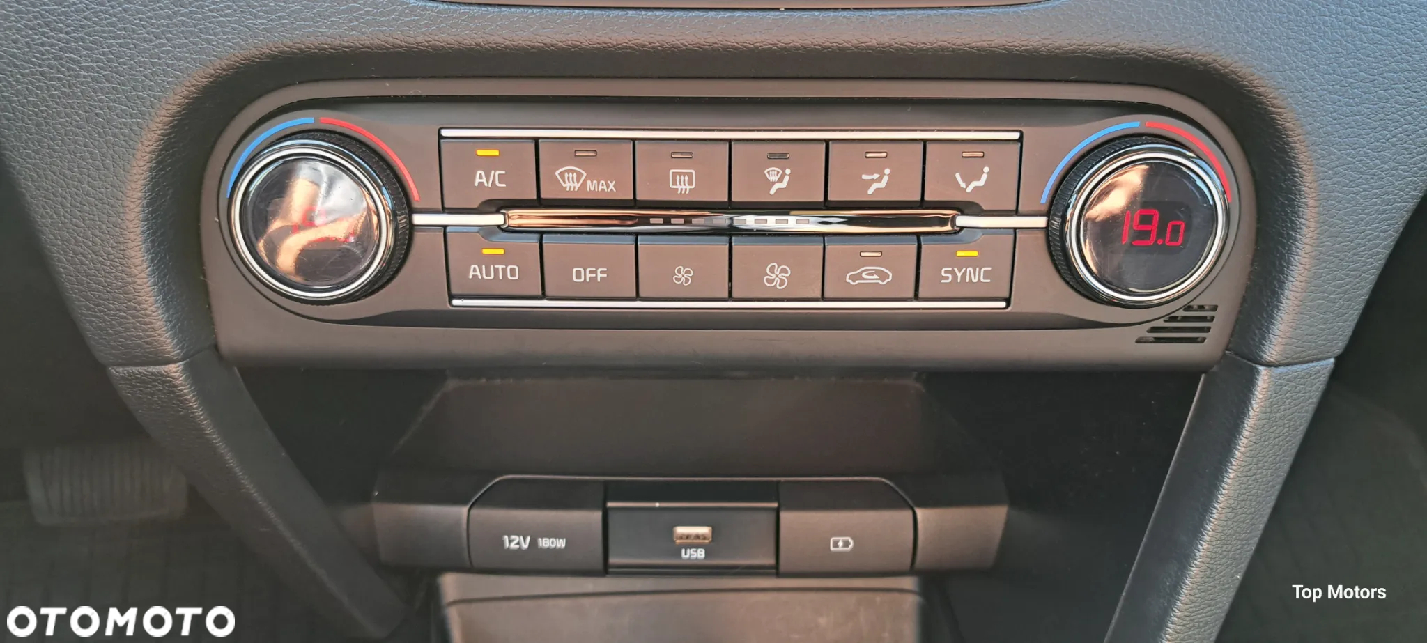 Kia Ceed 1.5 T-GDI M DCT - 31