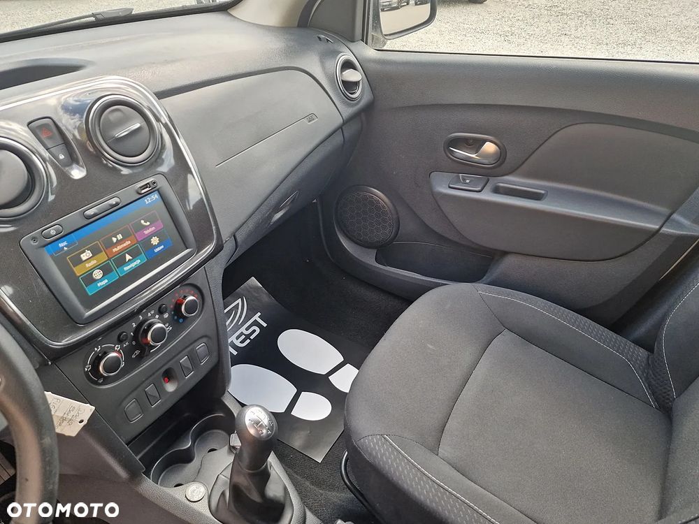 Dacia Sandero 1.0 TCe Laureate S&S - 17