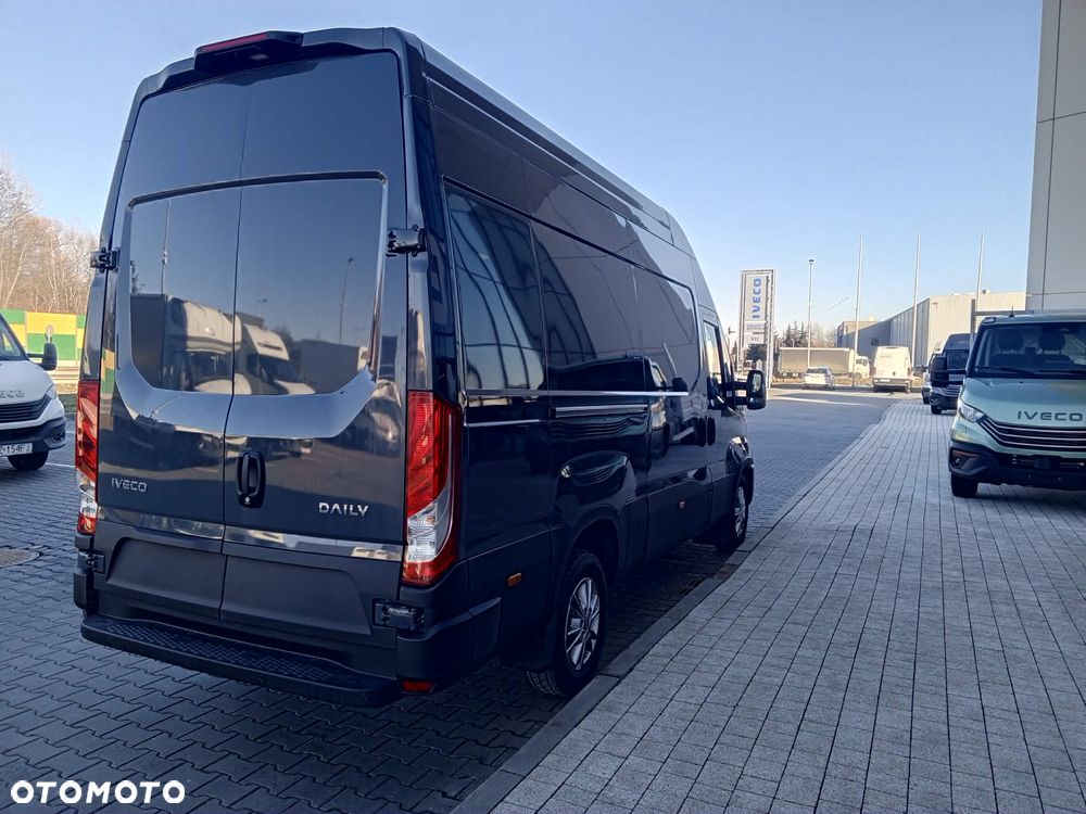 Iveco Daily 35S18HA8V - 3
