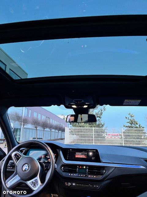 BMW Seria 1 118i Edition M Sport Shadow - 11