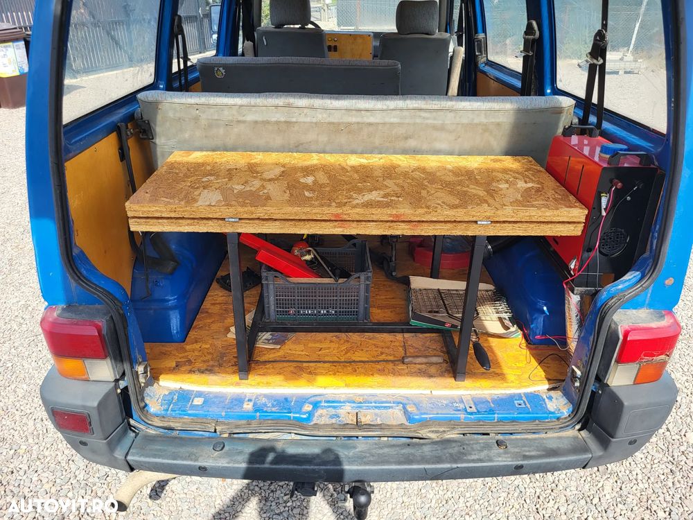 Volkswagen Transporter - 8
