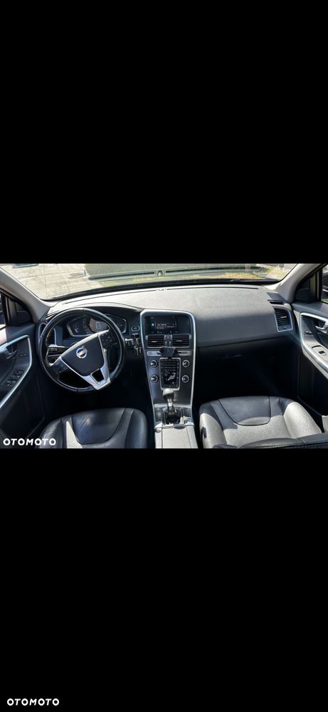 Volvo XC 60 D3 Momentum - 17