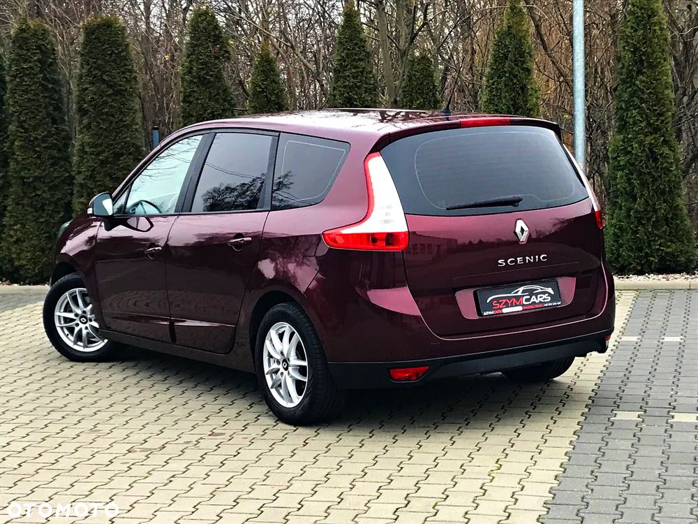 Renault Grand Scenic - 12