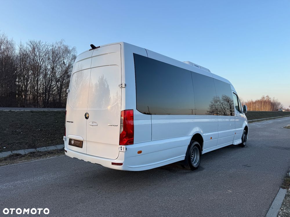 Mercedes-Benz Sprinter 517 - 9