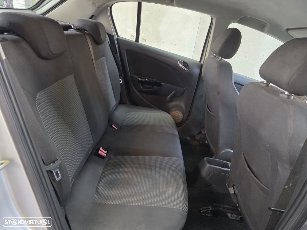 Opel Corsa 1.2 Connect - 18