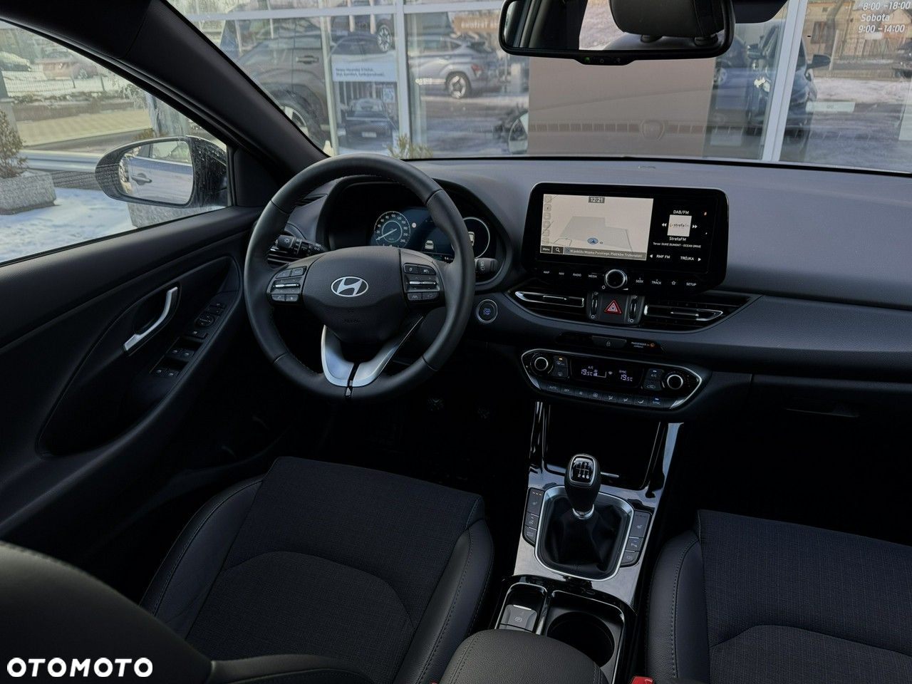 Hyundai i30 - 23