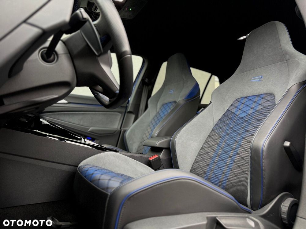 Volkswagen Golf 2.0 TSI 4Motion R DSG - 9