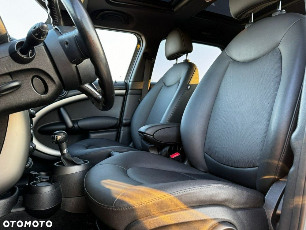 MINI Countryman - 14