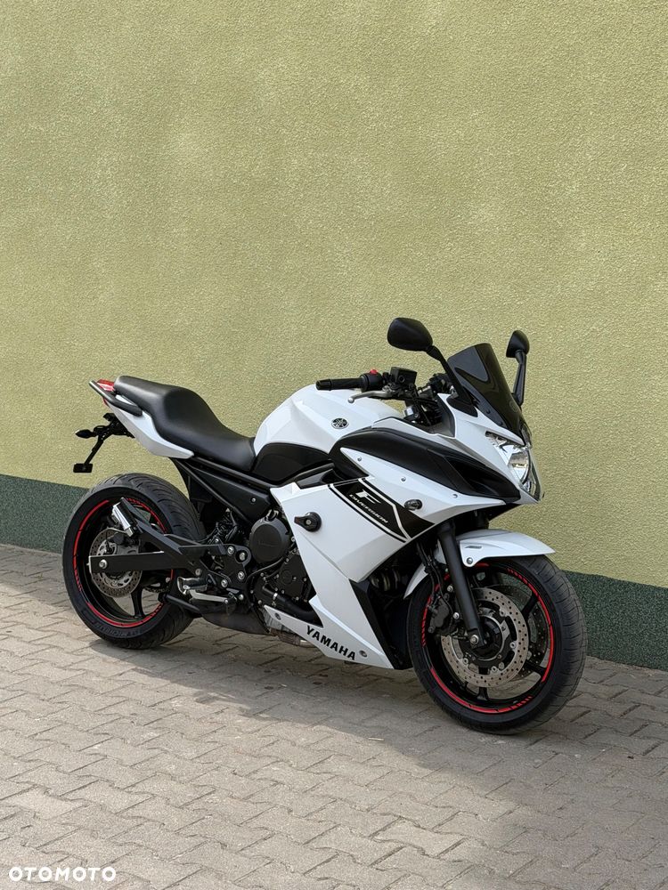 Yamaha XJ - 1