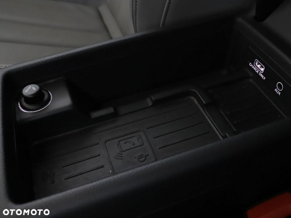 Audi A4 Avant 35 TDI Sport S tronic - 29