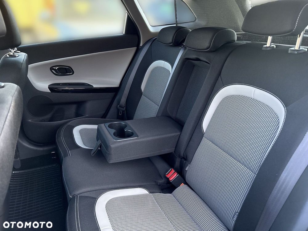 Kia Ceed 1.6 GDI L Business Line - 19